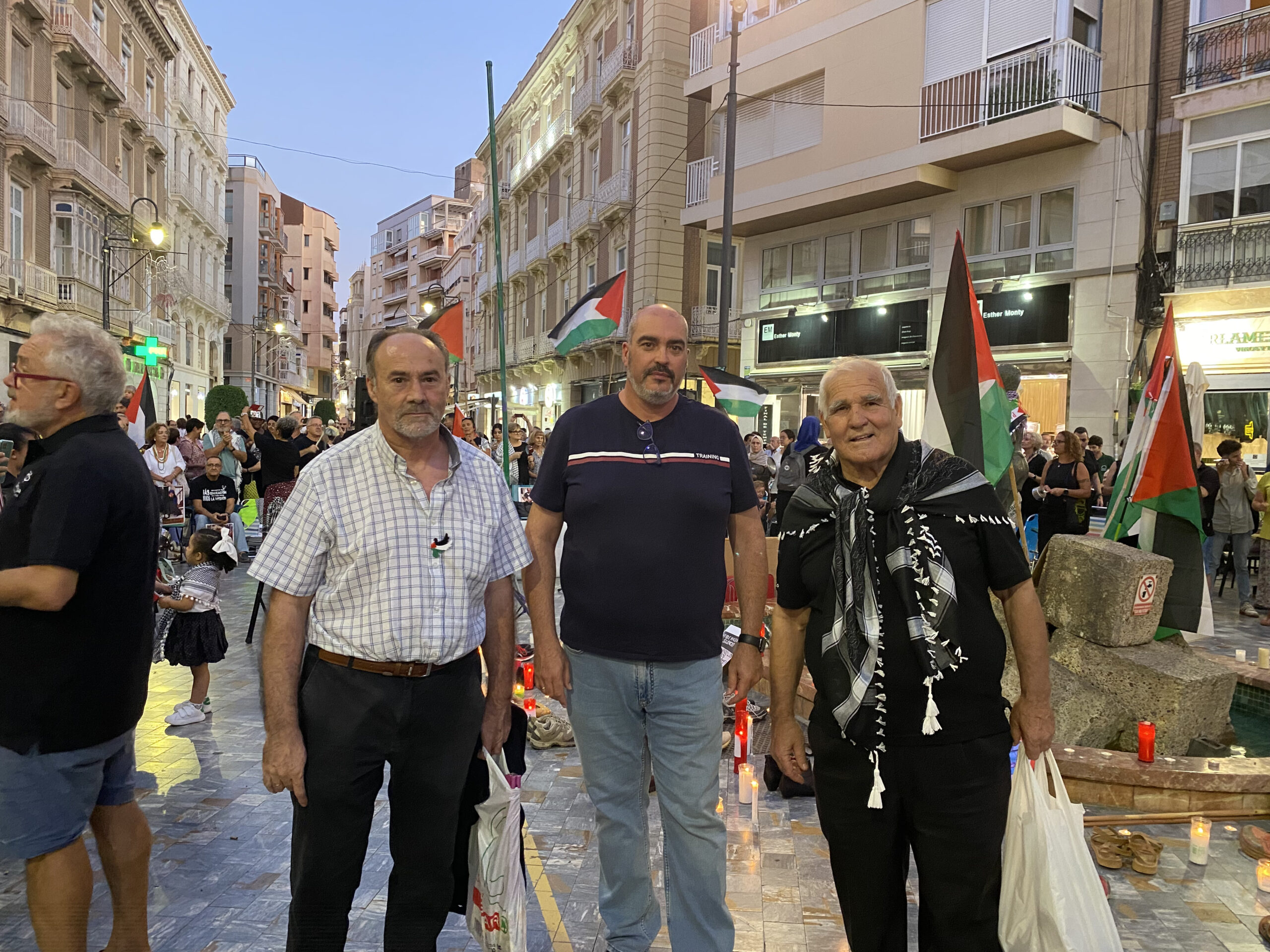 Cartagena se reúne por la paz en Palestina