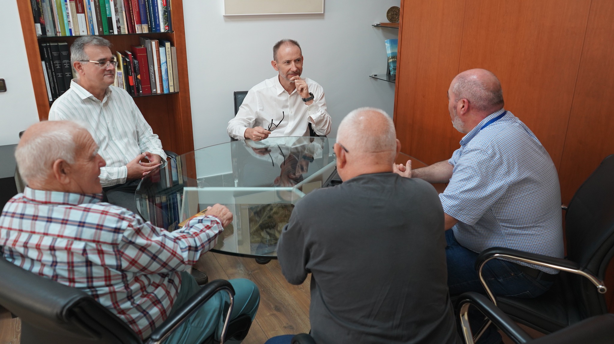 🏘 La Federación de Asociaciones de Vecinos de Cartagena y Comarca Isaac Peral (FAVECIP) y la Universidad Politécnica de Cartagena (UPCT) refuerzan sus lazos con la comunidad local.